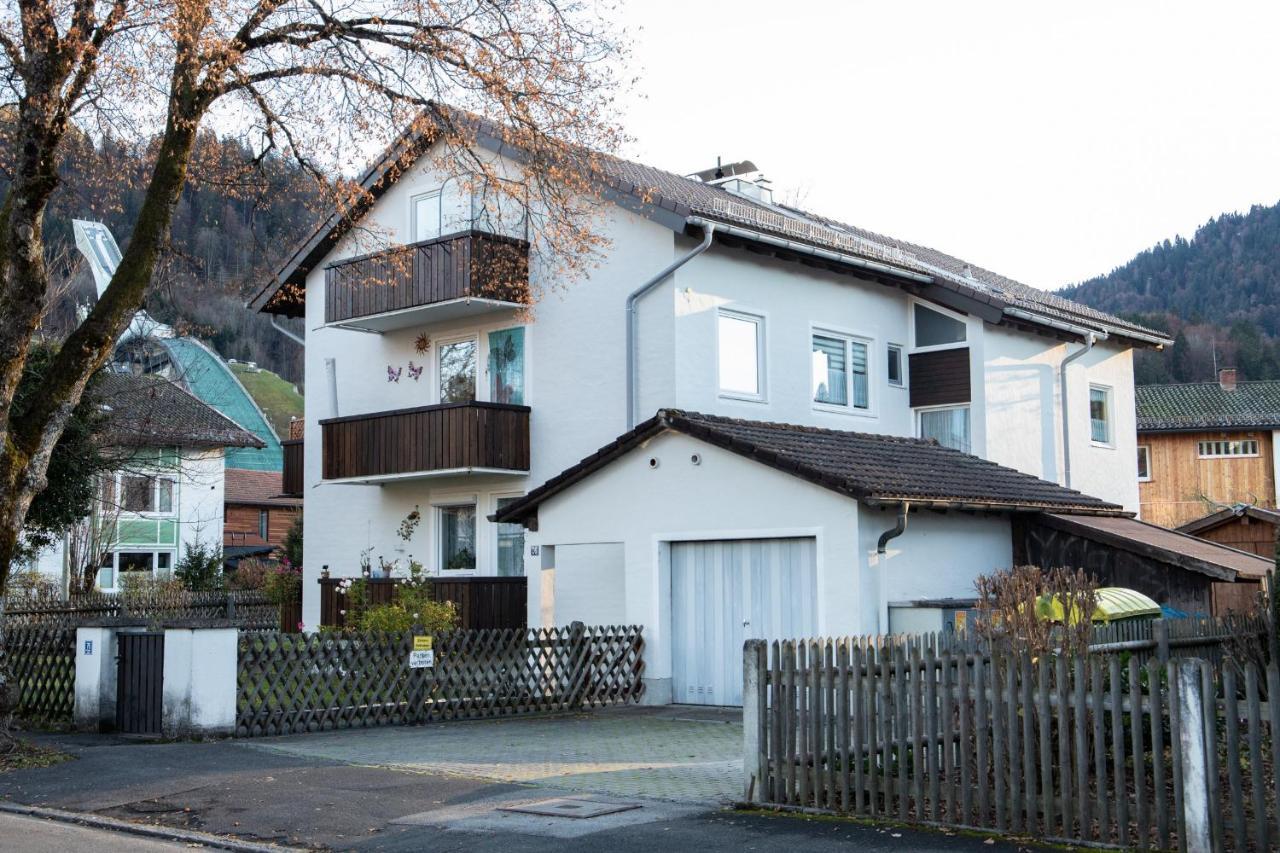 Ueberflieger Apartment Garmisch-Partenkirchen Exterior photo